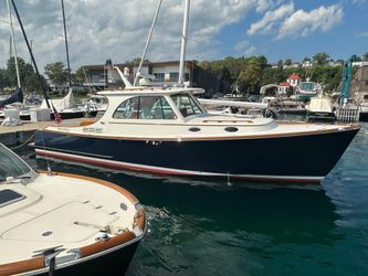37' Hinckley 2017 Yacht For Sale